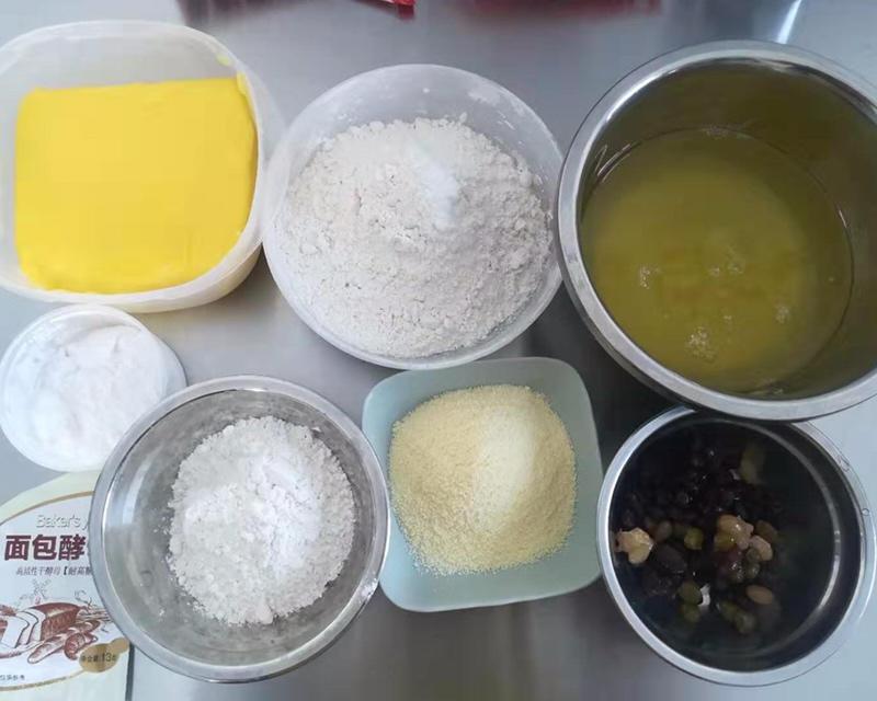 纯奶手撕吐司的做法 步骤1