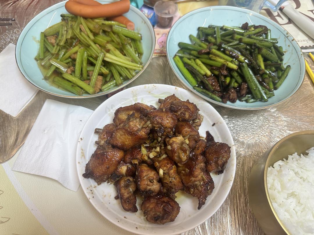 蒜香鸡翅｜孩子们的最爱