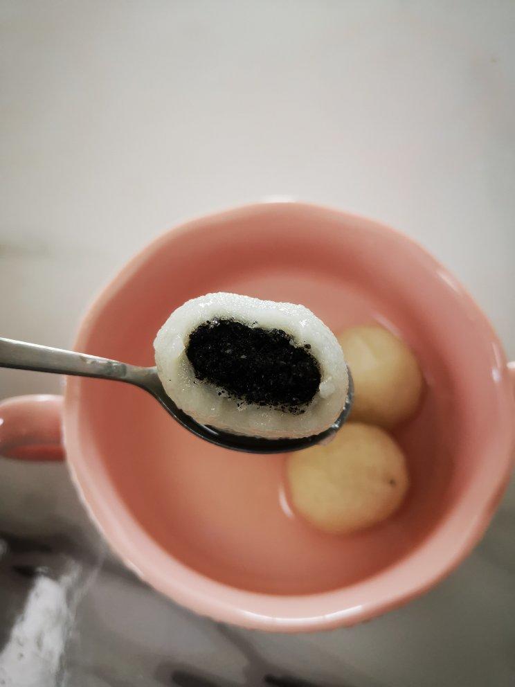 豆腐黑芝麻汤圆