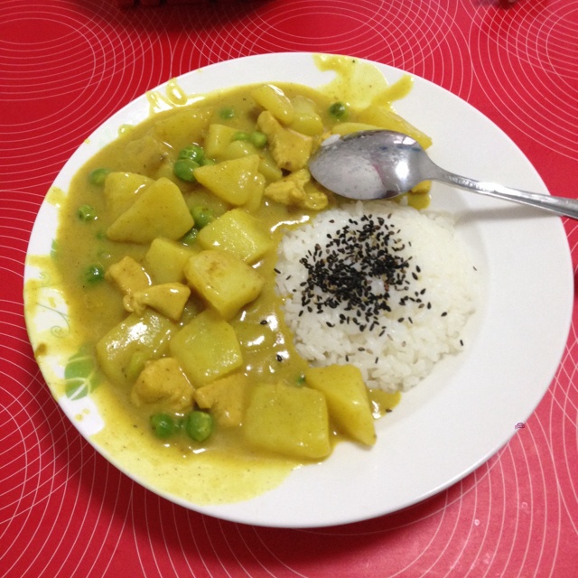 零失败日式咖喱鸡肉饭！！最正宗日本家庭做法！简单又好吃！