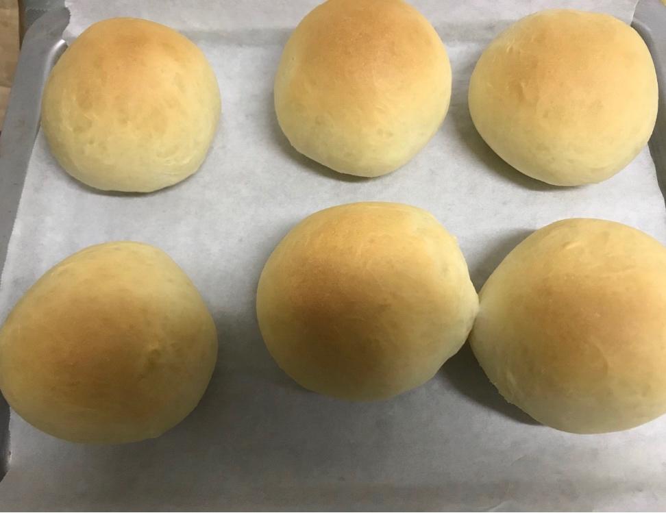 咖啡冰面包（简单，不需要奶油）（内附奶油水果冰淇淋馅方法）