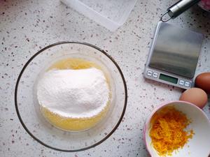 超详细的八寸香橙蛋糕的做法 步骤3
