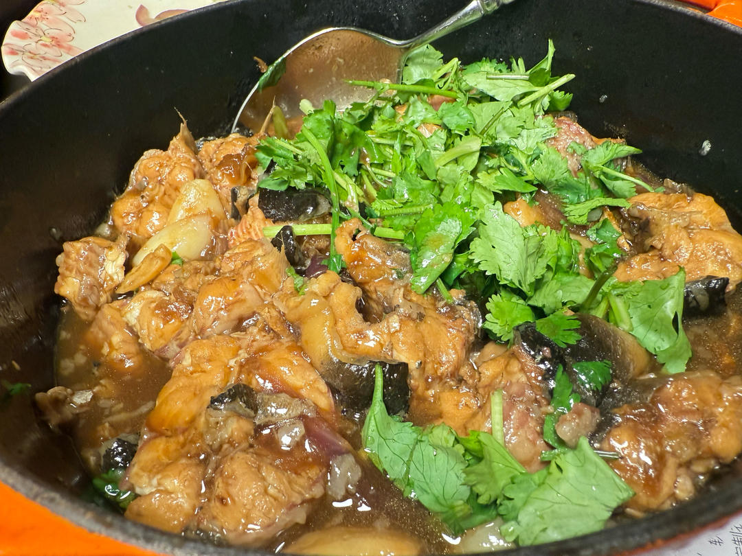 拼了命给你做出这道红烧鳗鱼的男人，除了亲爸爸，就是真爱了