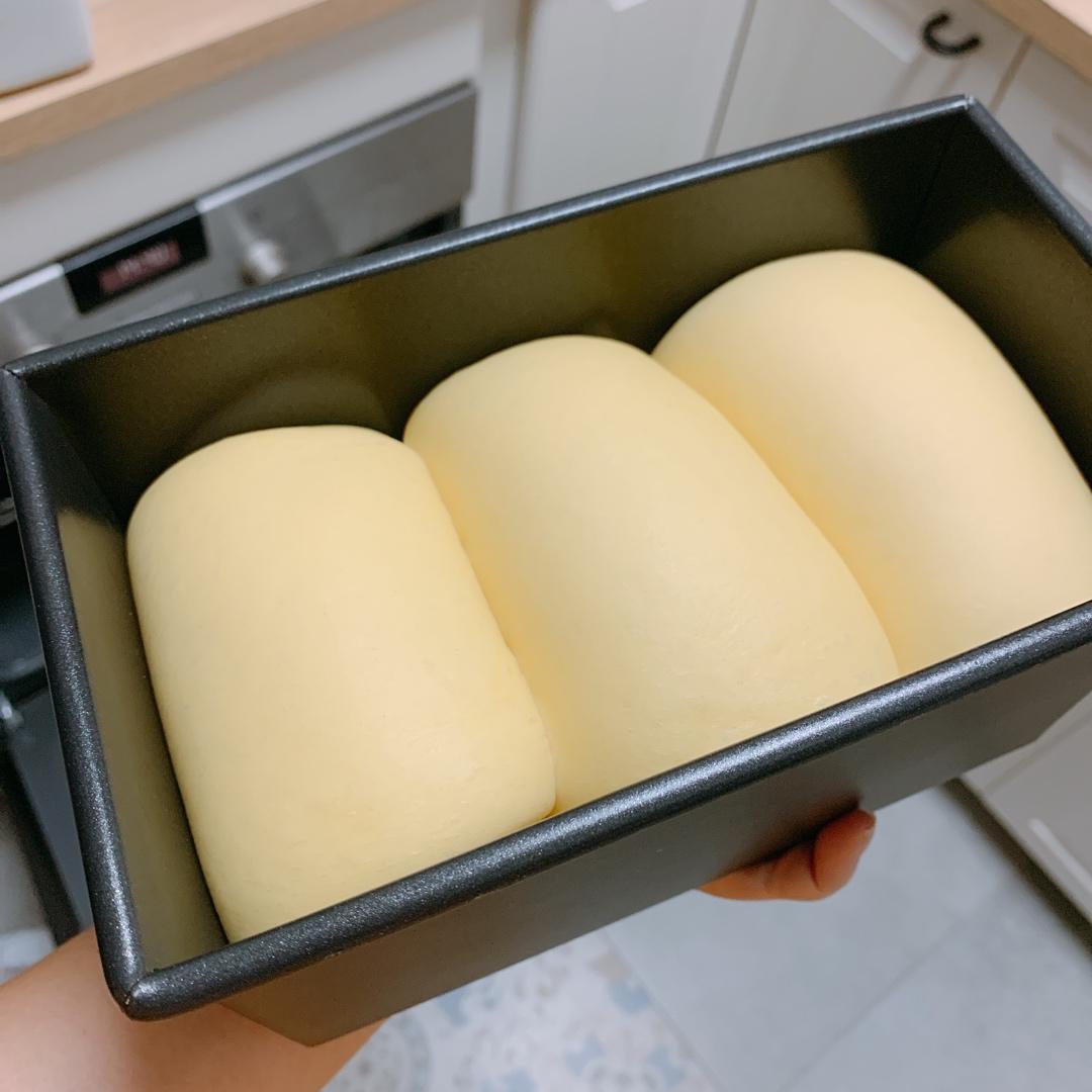 纯奶手撕吐司