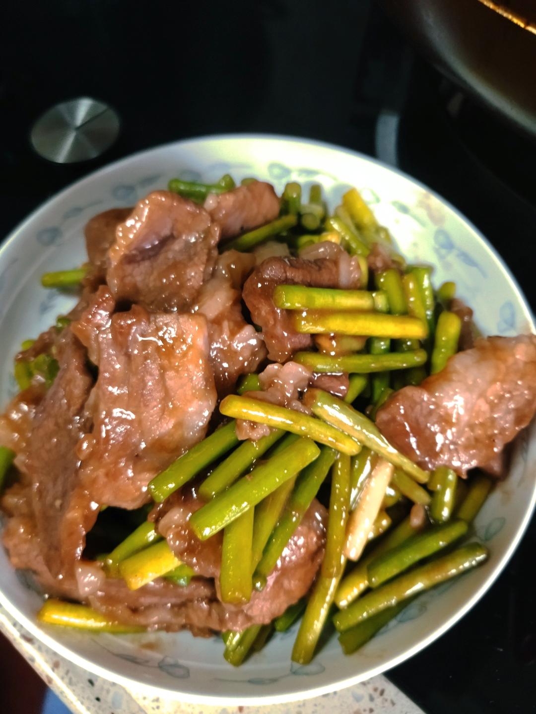 蒜苔炒肉
