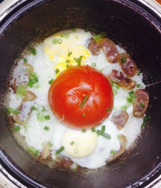 风靡美国华人网络的【电饭锅西红柿焖饭】