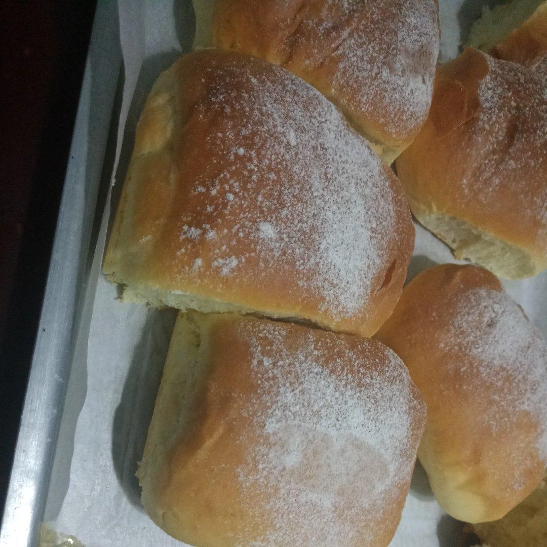 软到不知所措的牛奶卷