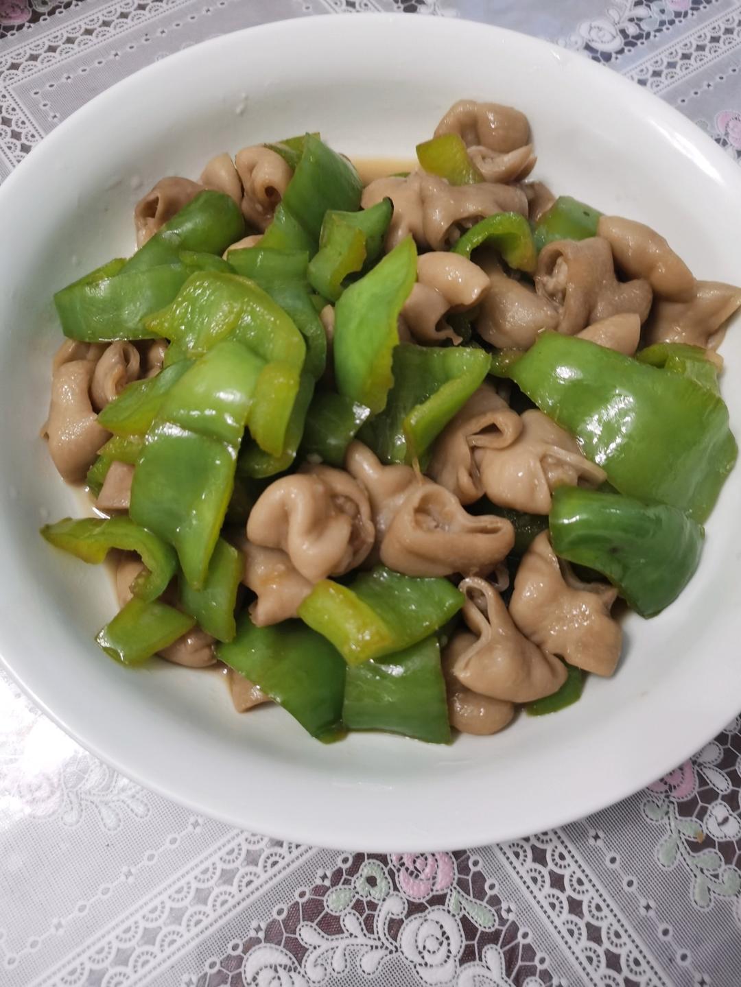 懒人拿手菜青椒炒爆炒大肠