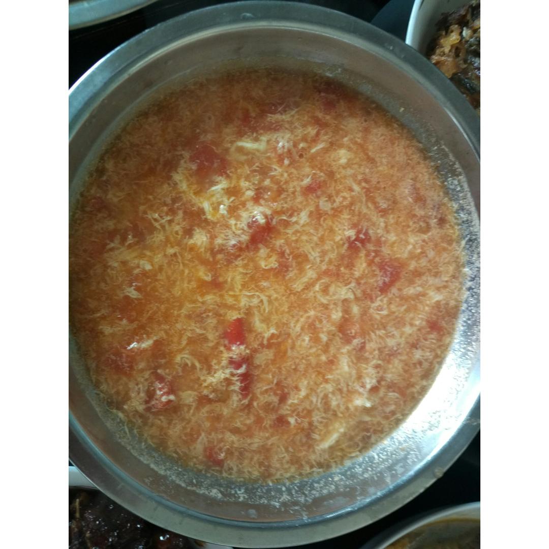 如何做出漂亮的西红柿蛋花汤