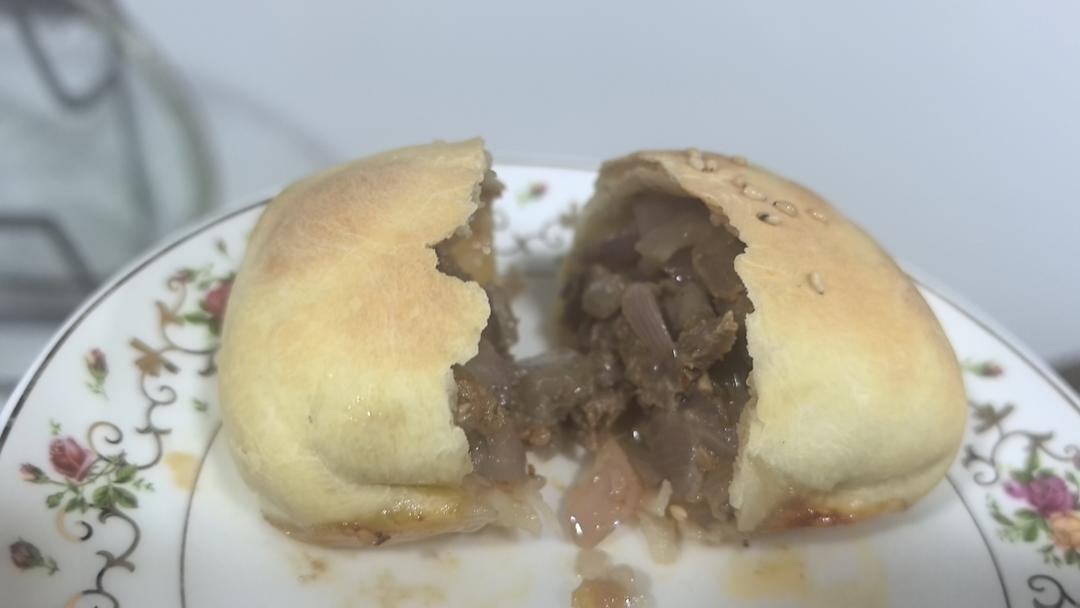 新疆烤包子（孜然羊肉）