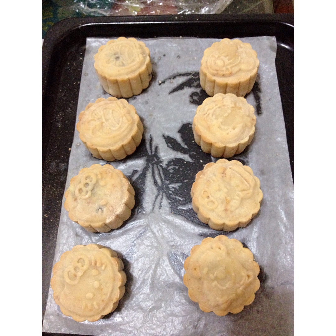 广式月饼—蛋黄莲蓉月饼