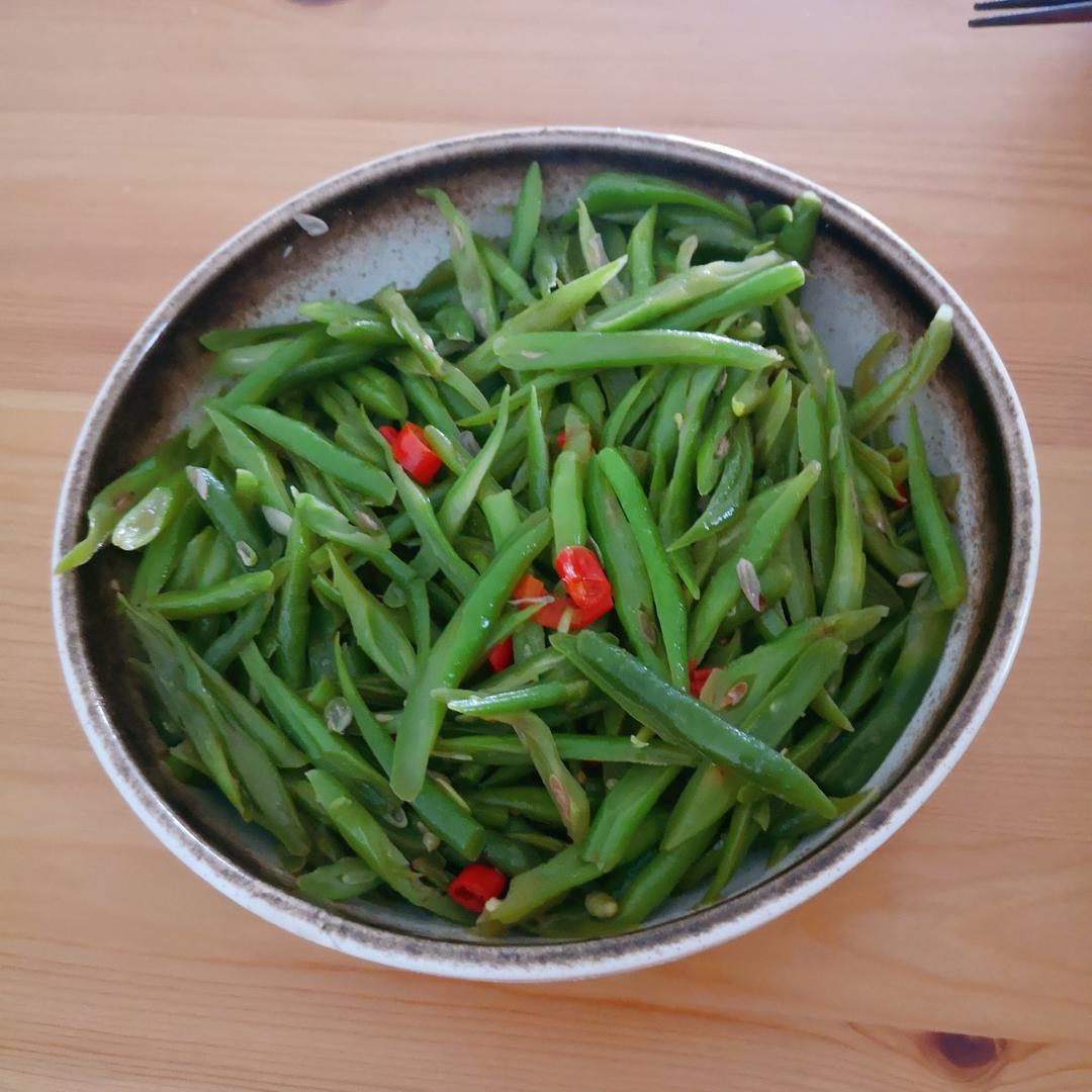 酱爆豆角丝|马克西姆不粘锅