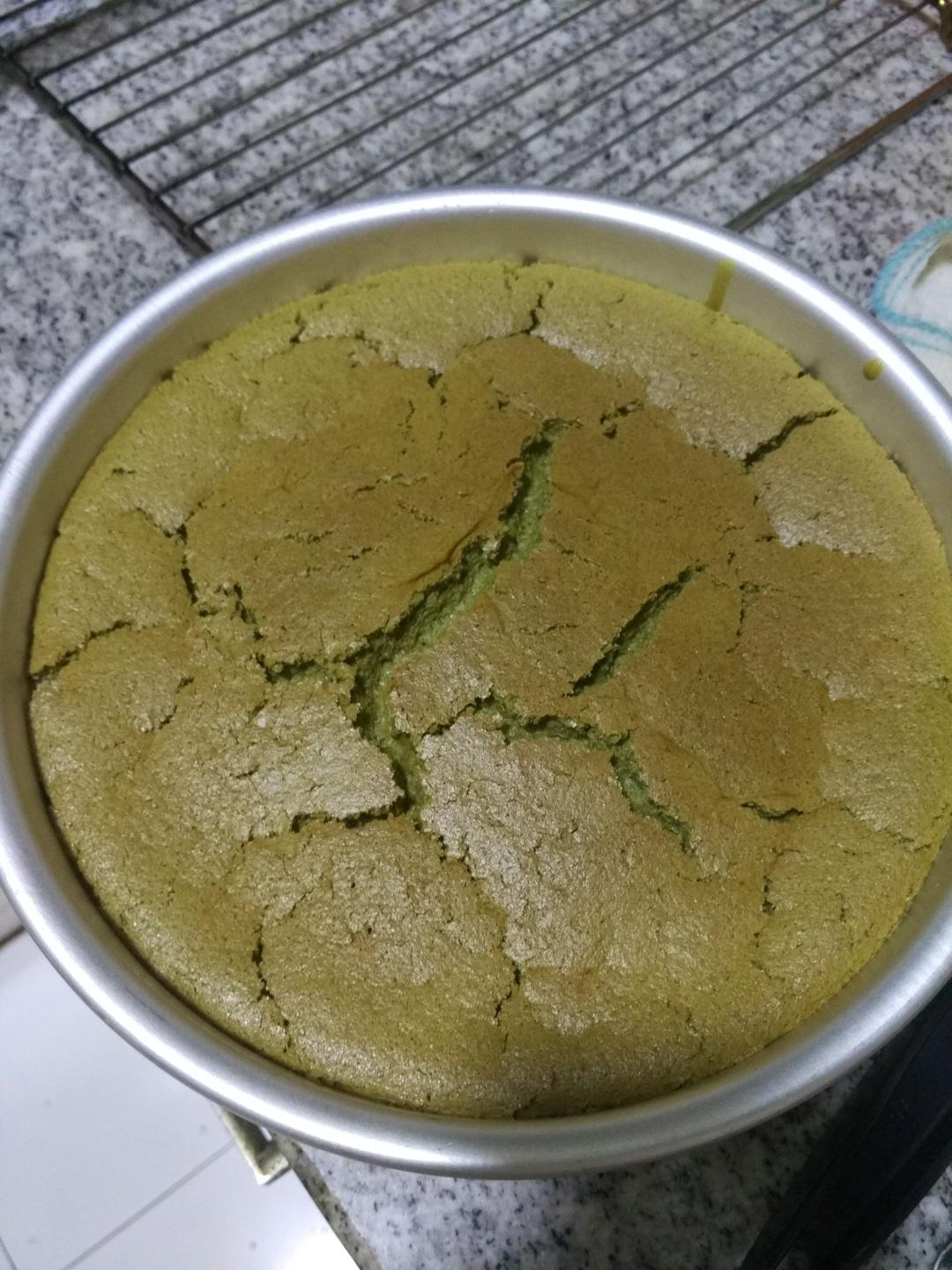 抹茶戚风蛋糕