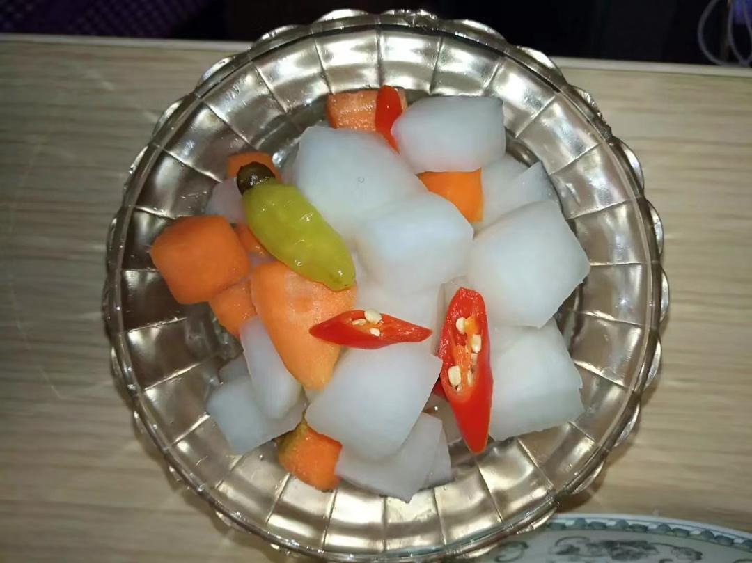脆爽萝卜丁（开胃小菜）