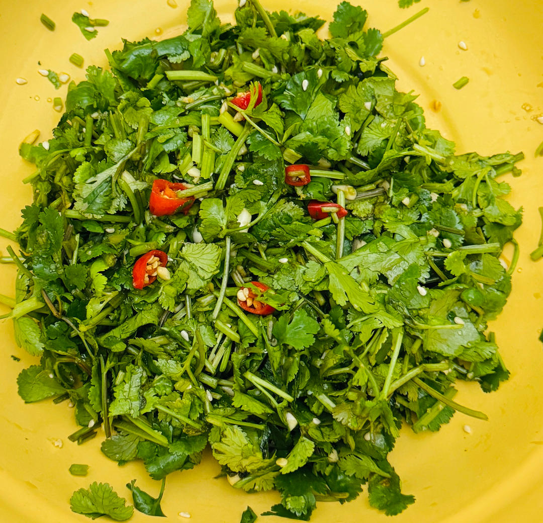 凉拌香菜