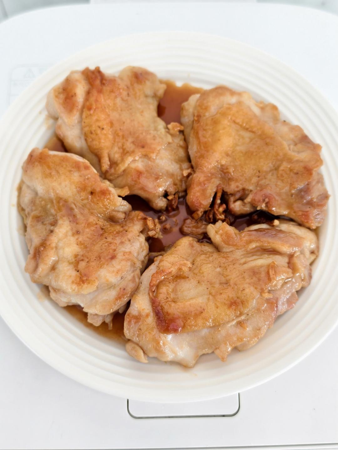 狂推荐的无油脆皮煎鸡腿排