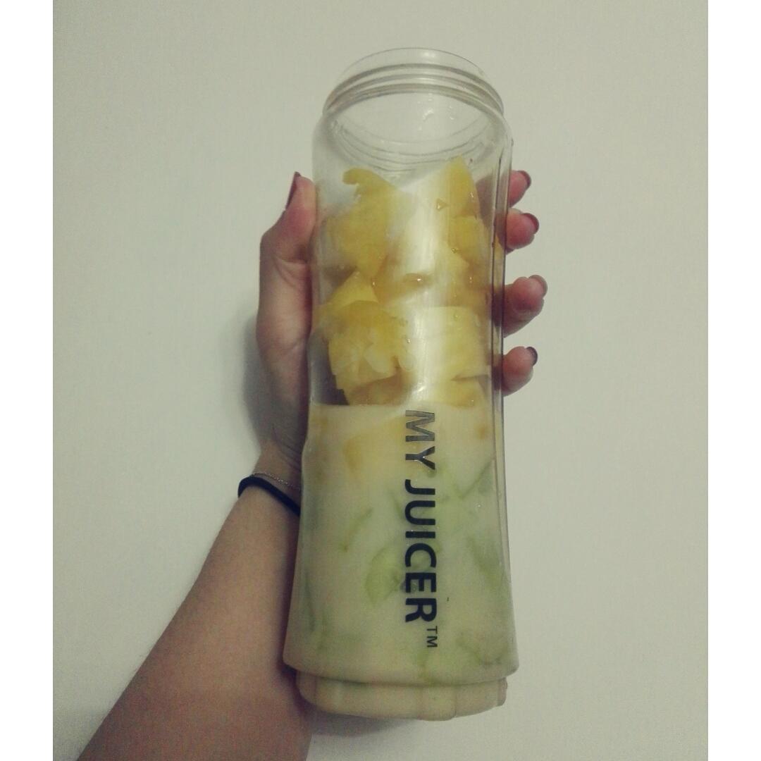 一个每日smoothie记录(ง •̀_•́)ง