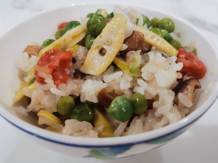 春日里的 蚕豆饭 （电饭煲）