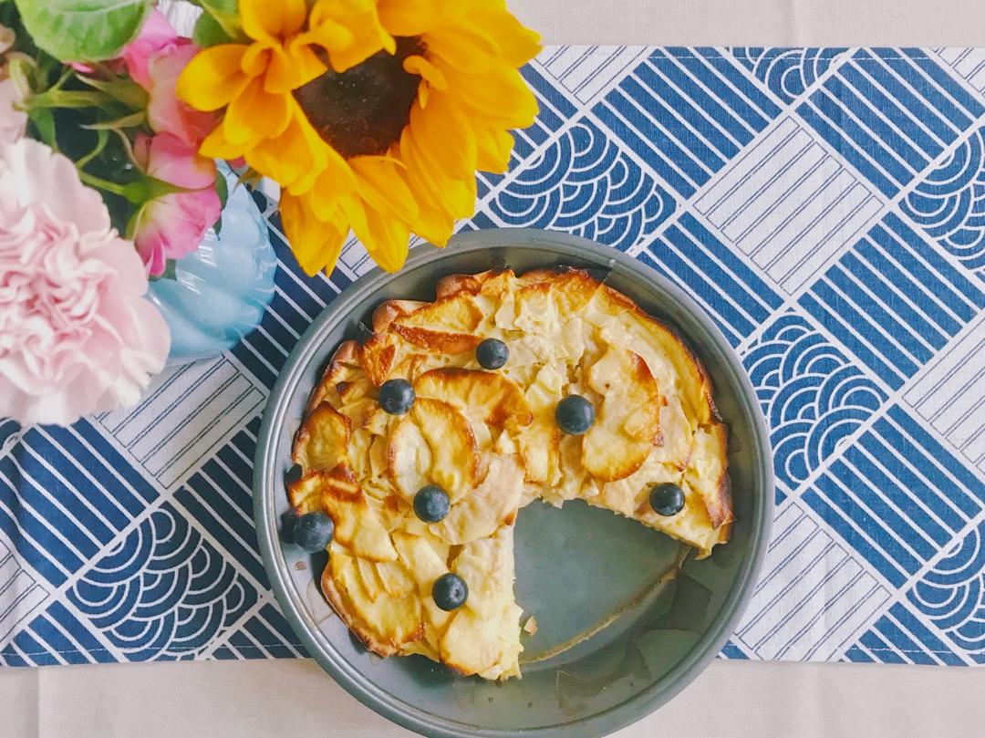 苹果隐形蛋糕 零失败的美味神奇蛋糕
★快手美味甜品★