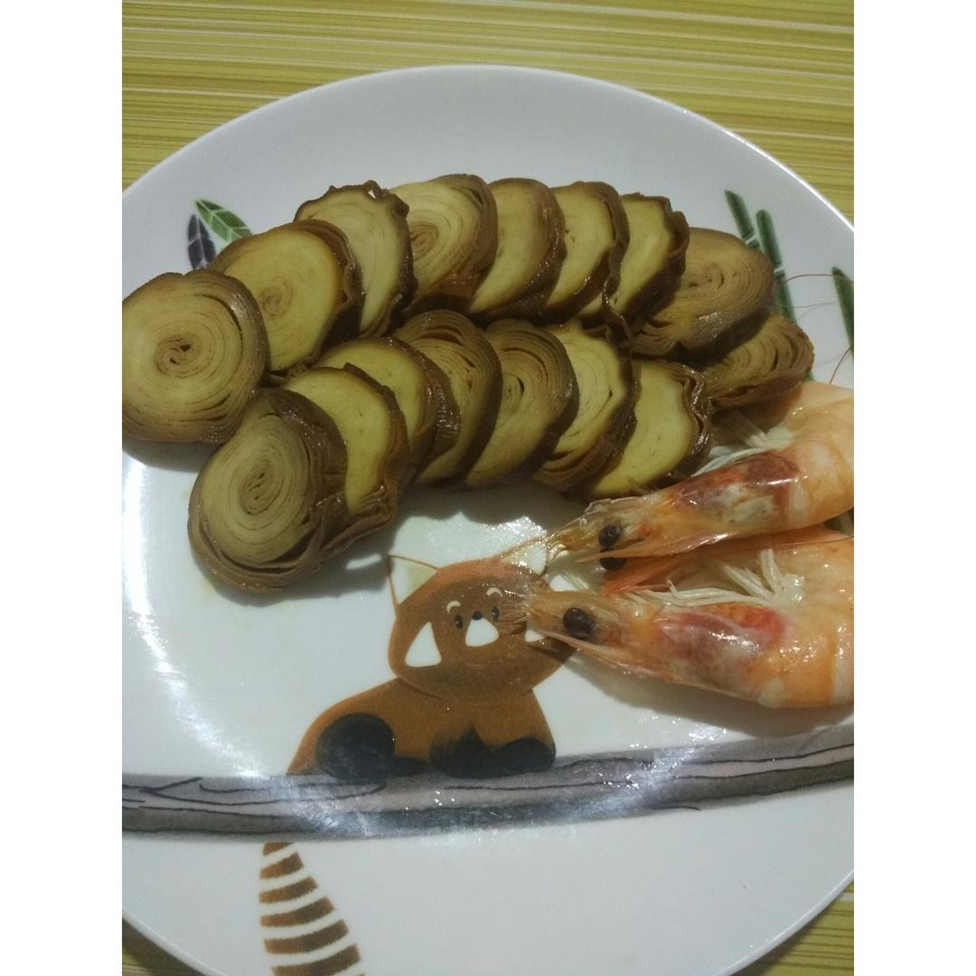 堂妈教你做香辣豆皮卷