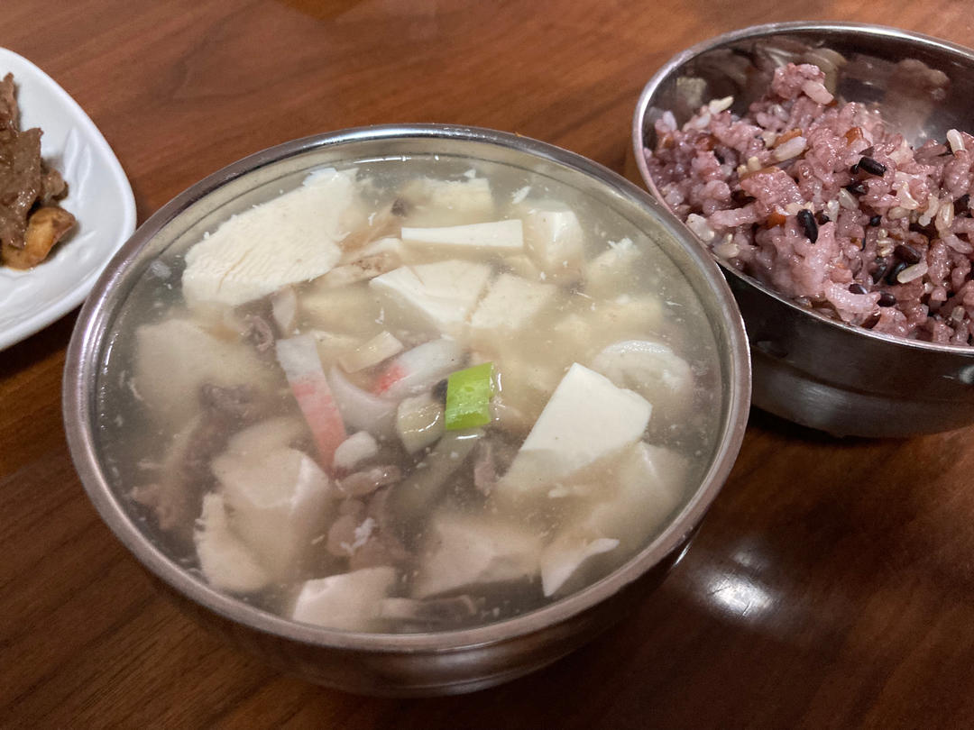 鲜美可口的——西湖牛肉羹