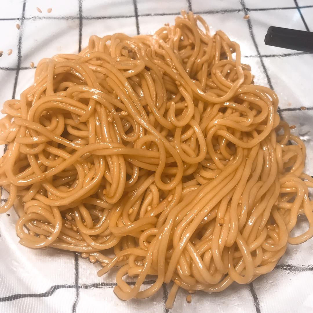 10分钟搞定的一碗葱油拌面