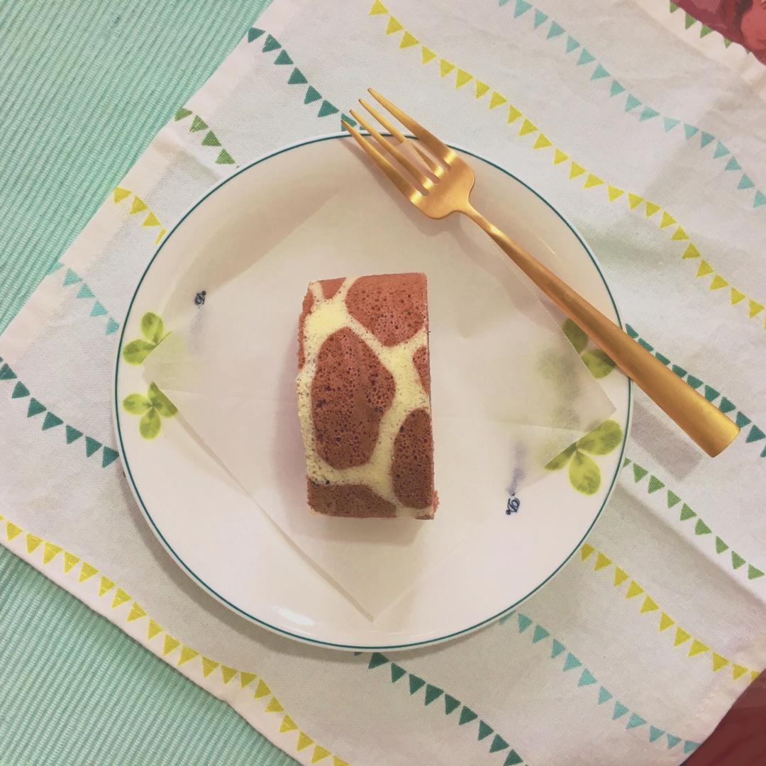 超萌长颈鹿蛋糕卷