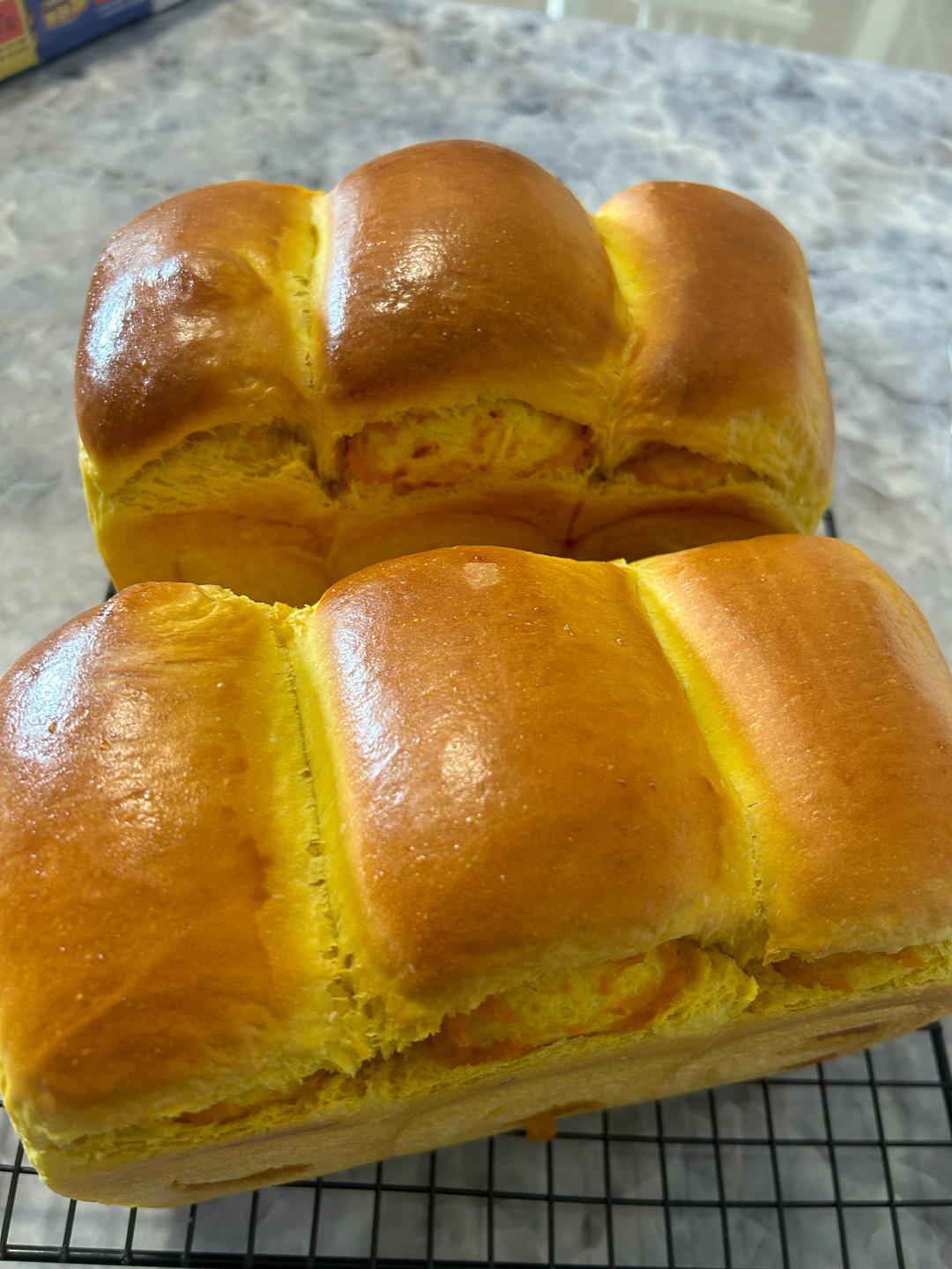 比戚风都软的烫种法南瓜吐司，带馅更好吃！
