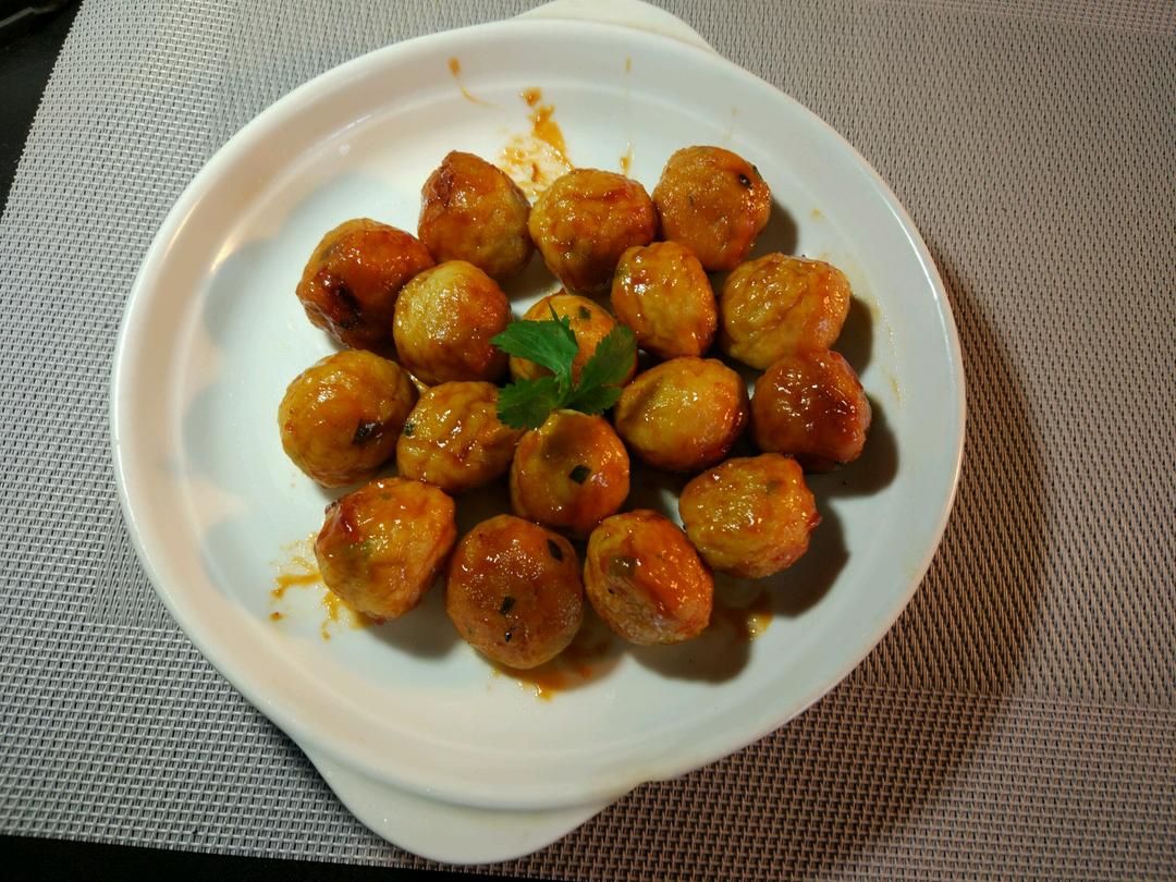 茄汁鱼丸