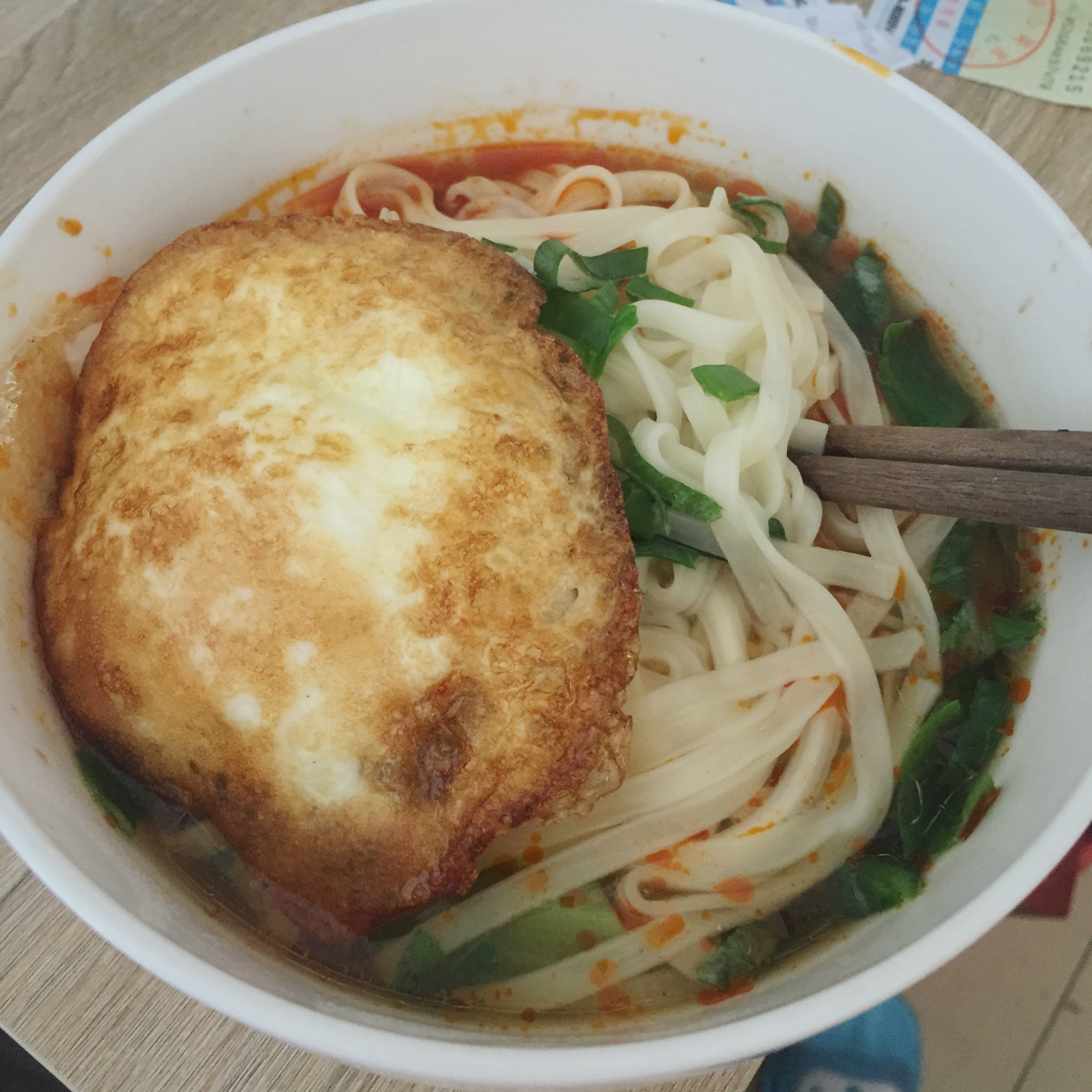 超级无敌美味懒人酸汤麻辣面（十分钟搞定色香味俱全）