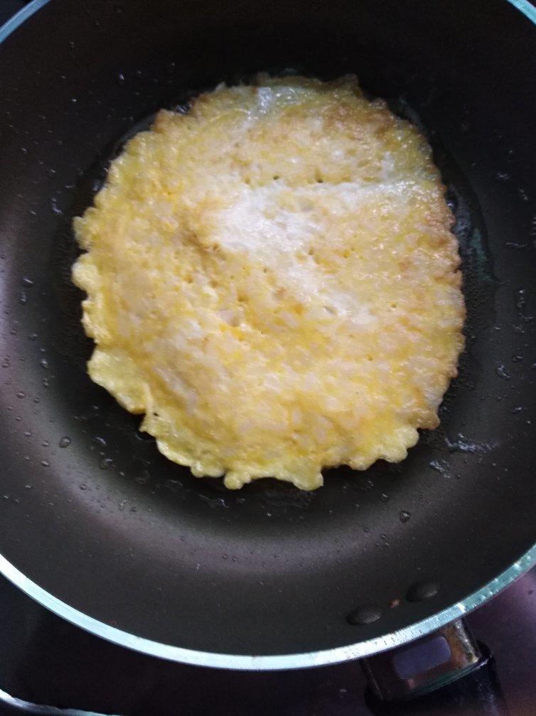 鸡蛋米饭饼