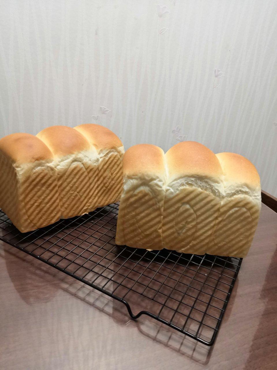 微咸味奶油吐司