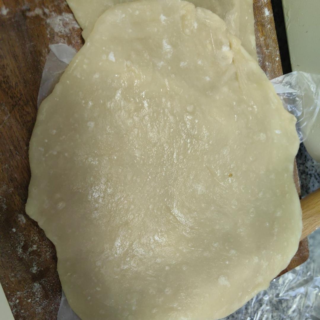 烙春饼(用视频告诉你，这饼有多软)