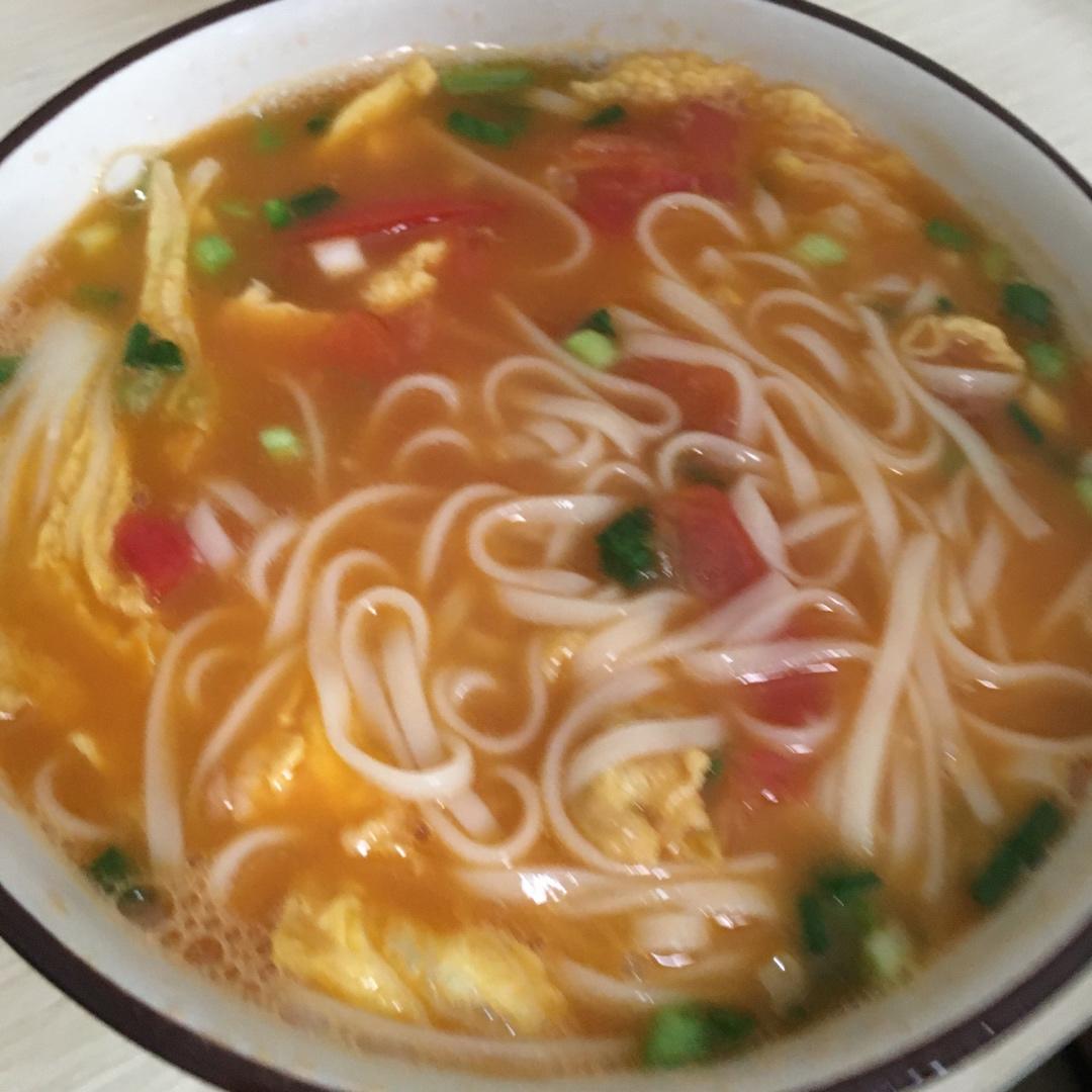 恨不得抱着锅舔的番茄鸡蛋面