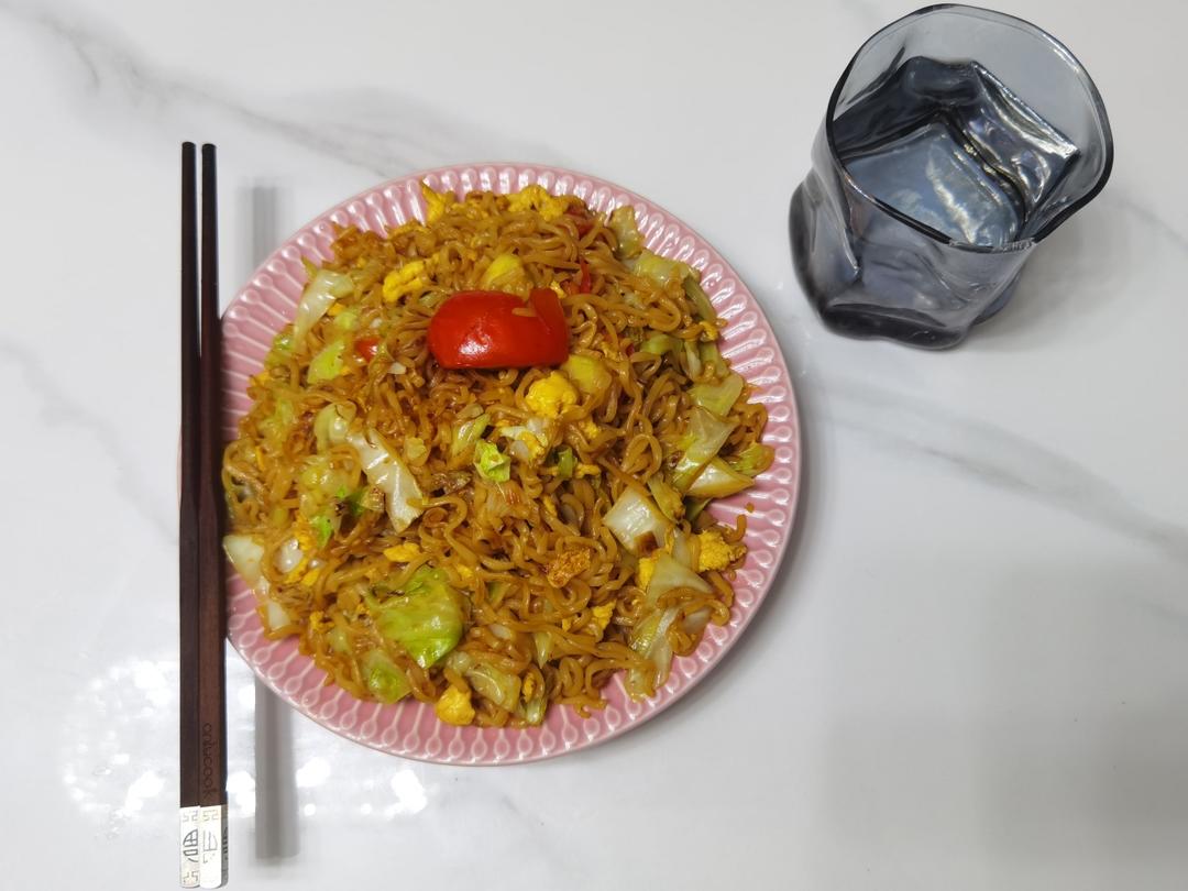 秒杀路边摊的炒方便面