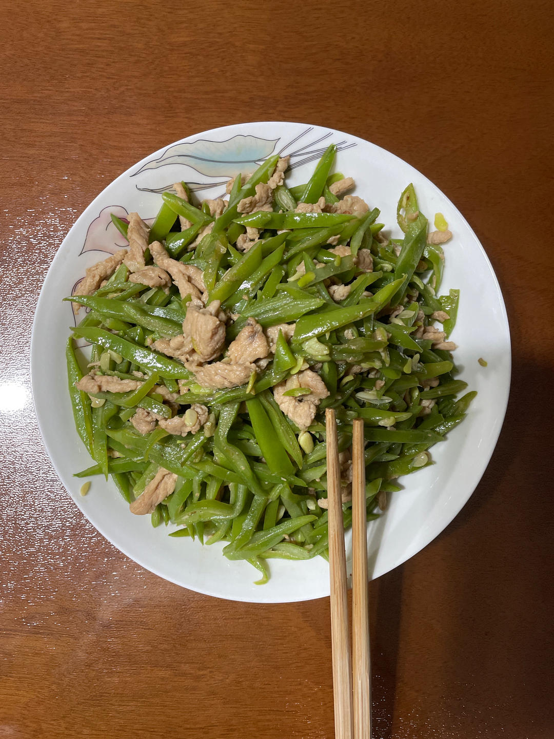 炒肉就得嫩—豆角炒肉（四季豆）