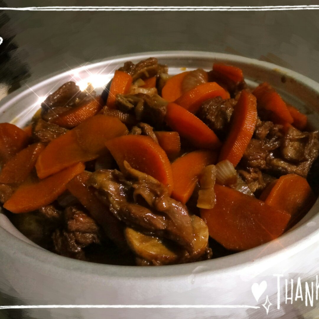 红焖羊肉炖胡萝卜