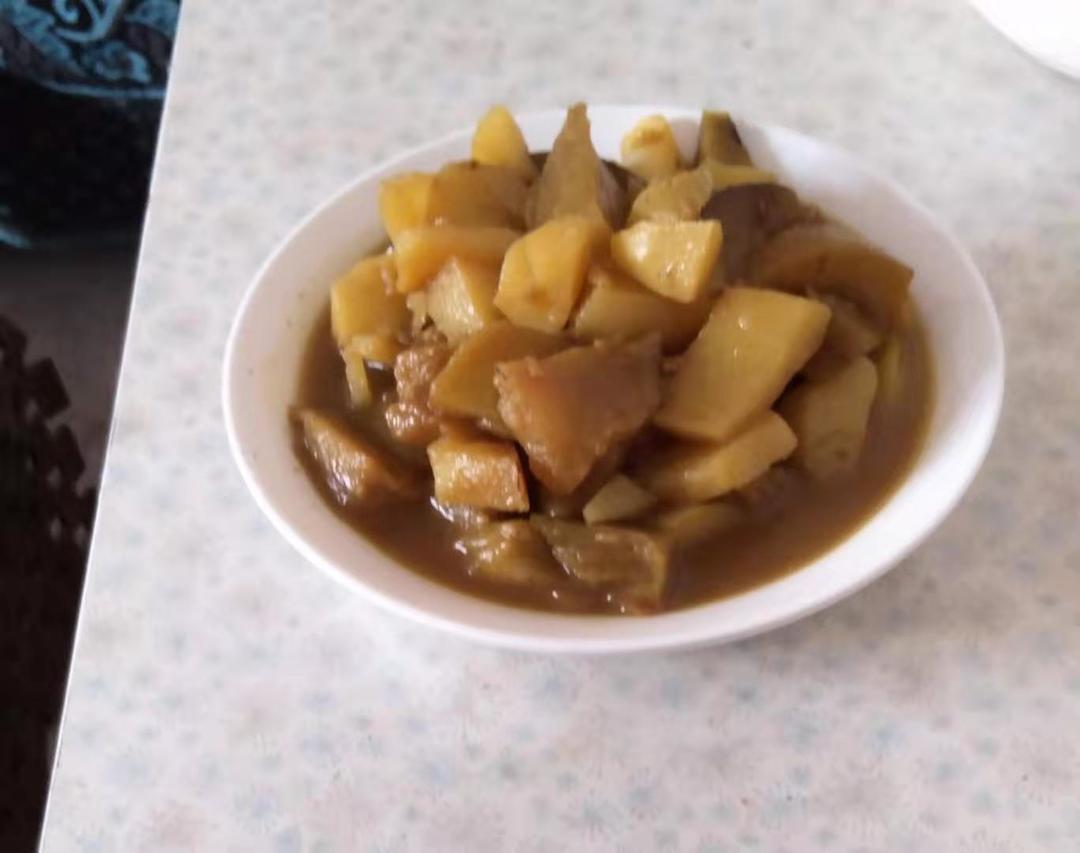 咖喱土豆炖茄子（无油素食）的做法