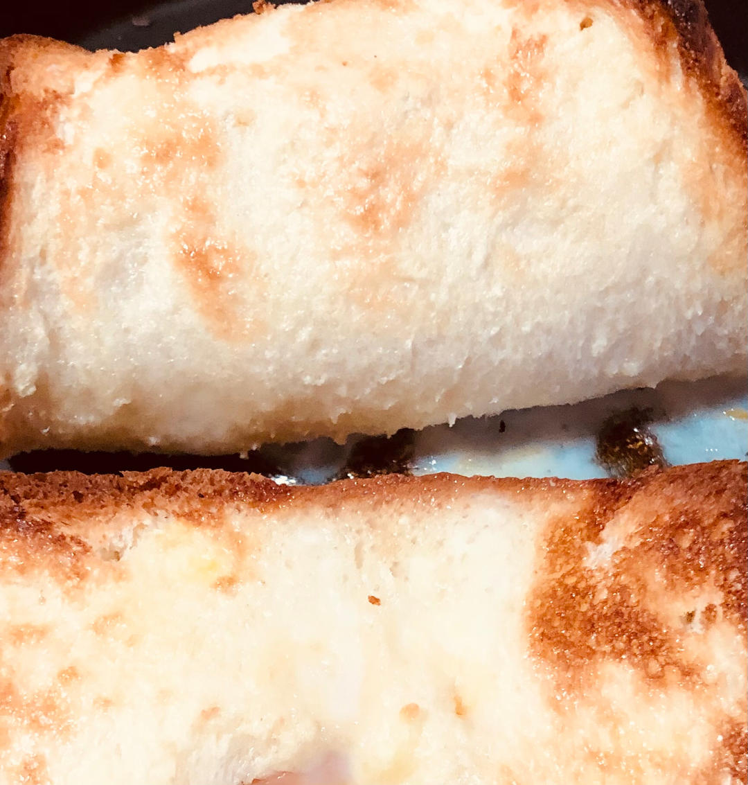 吐司芝士烤肠卷