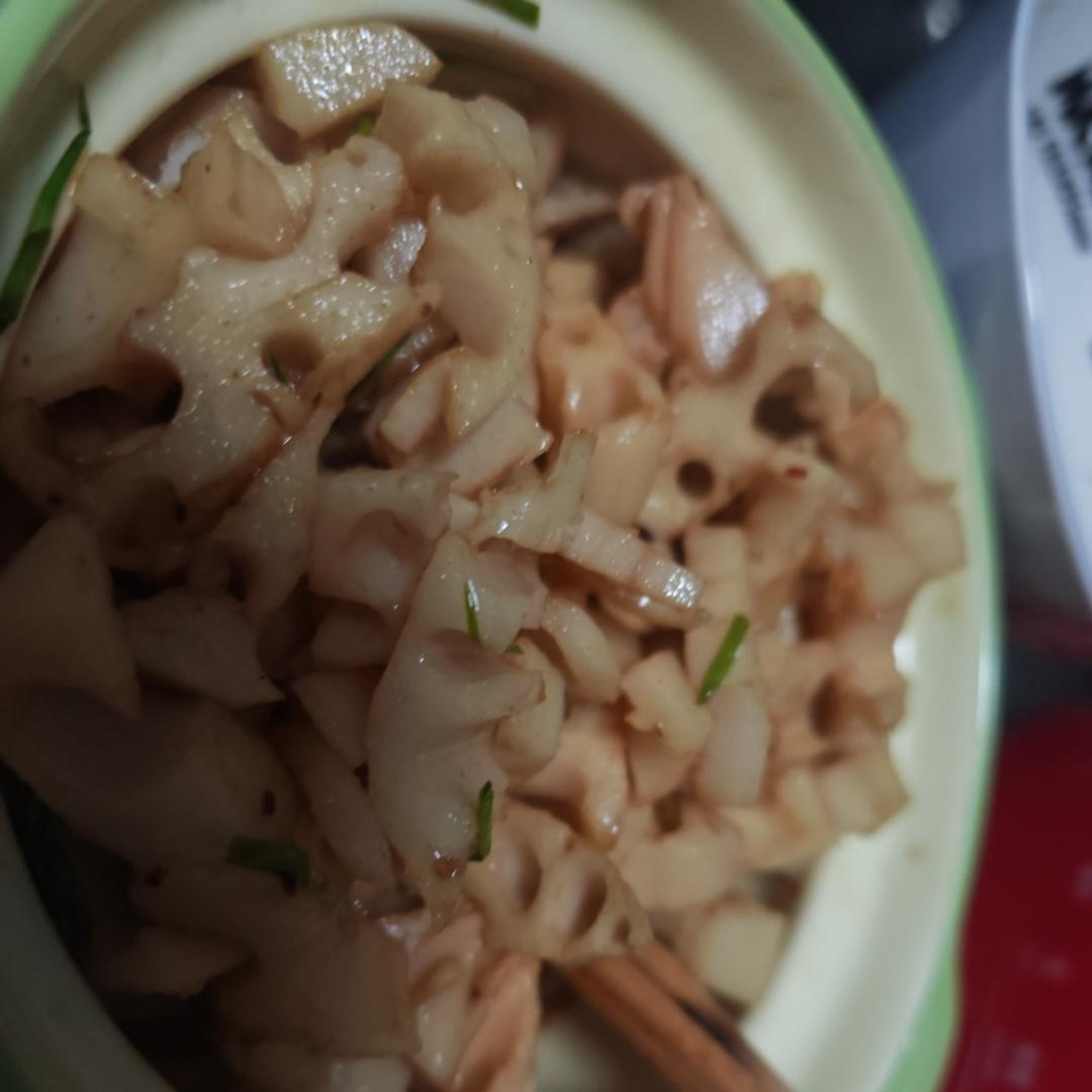 我妈的拿手菜！！炝拌藕丝！酸辣脆爽！