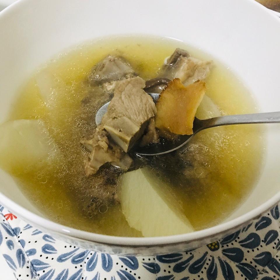 萝卜排骨汤