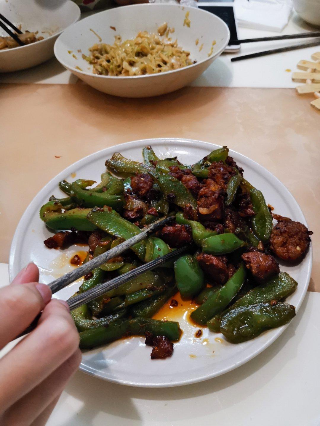 青椒炒香肠