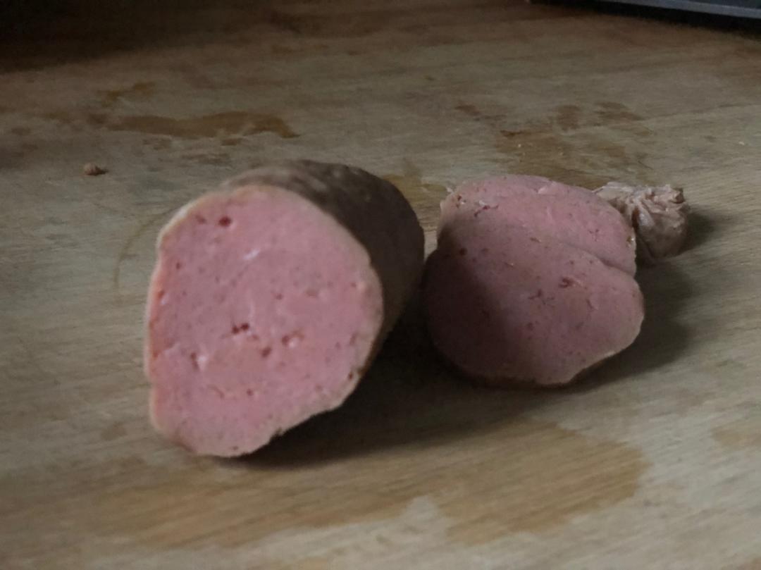自制无添加猪肉火腿肠