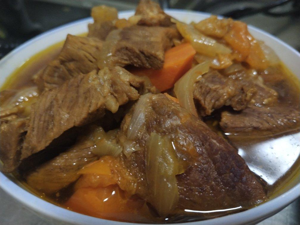 超简单电饭煲番茄牛腩