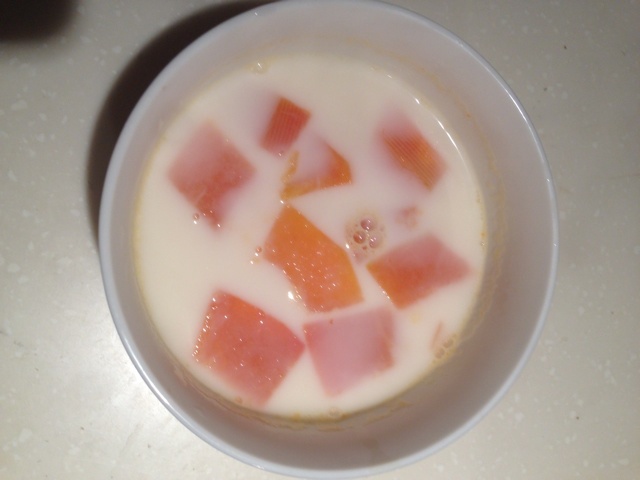 木瓜炖牛奶