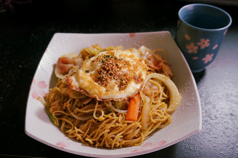 焼きそば（日式酱油炒面）