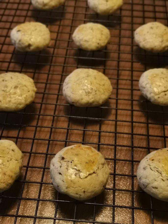 美味花生小小酥