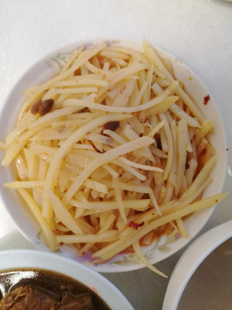 老干妈土豆丝的做法