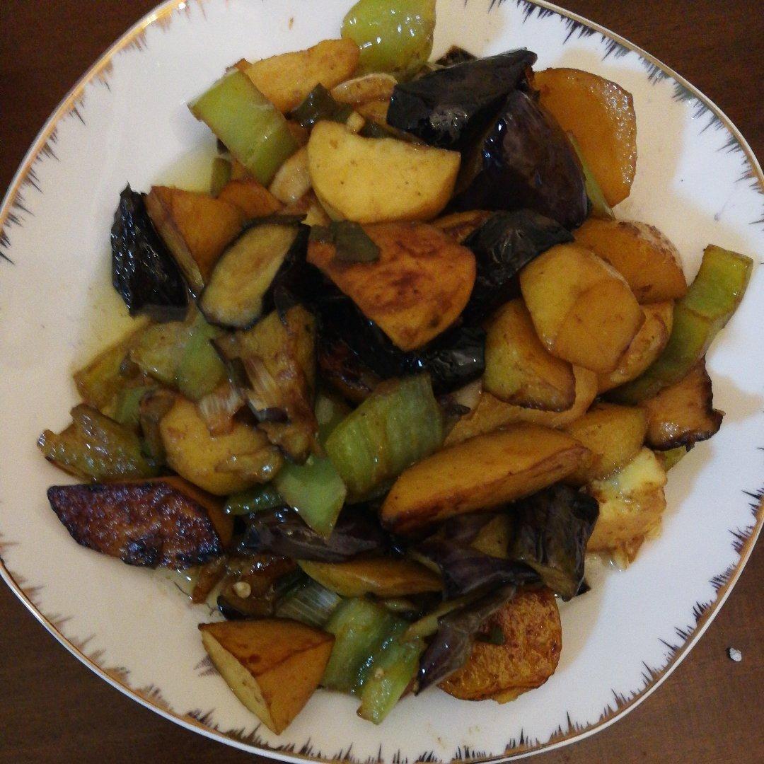 土豆烧茄子