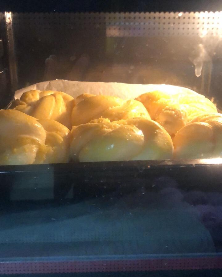 软到不知所措的牛奶卷